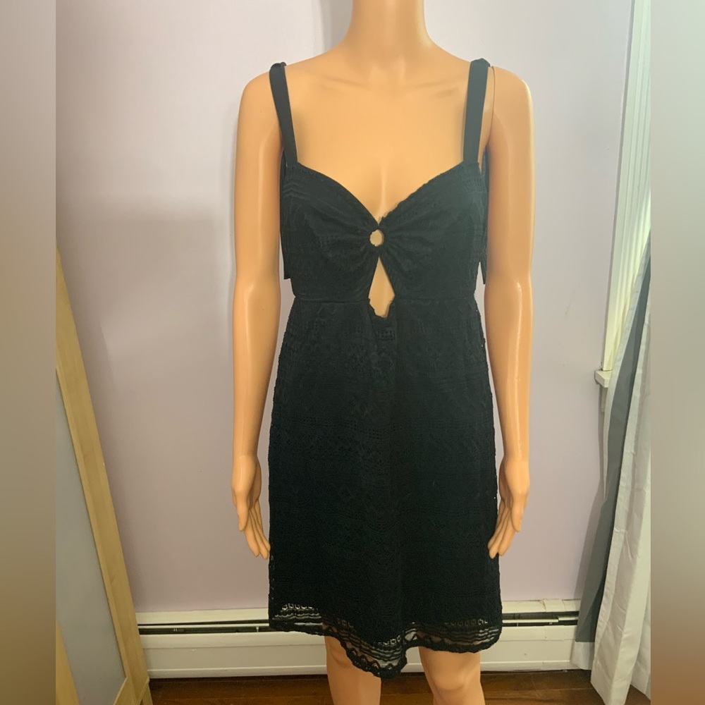Elegant Black Lace Dress